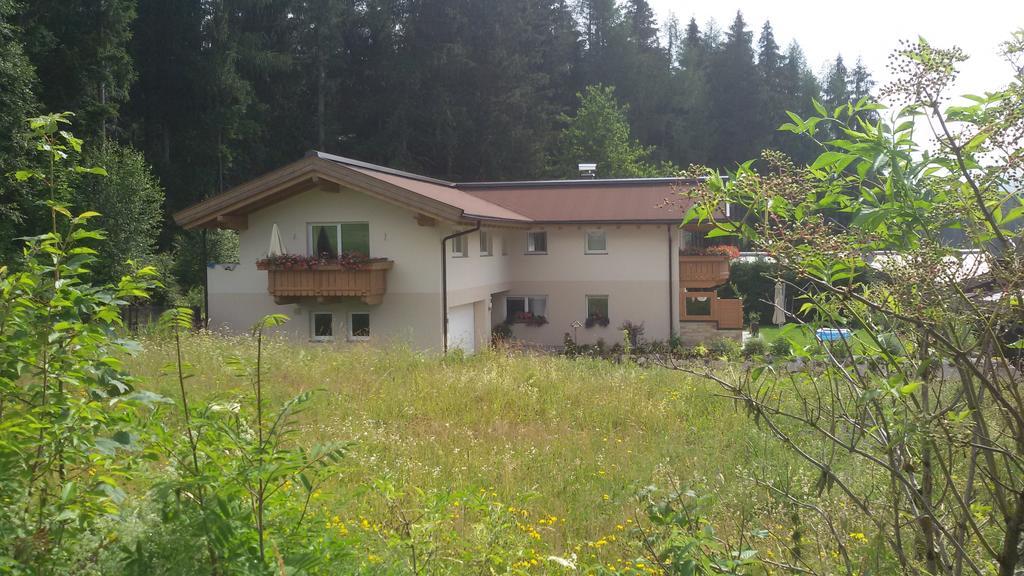 Appartement Haus Petra Leogang Habitación foto